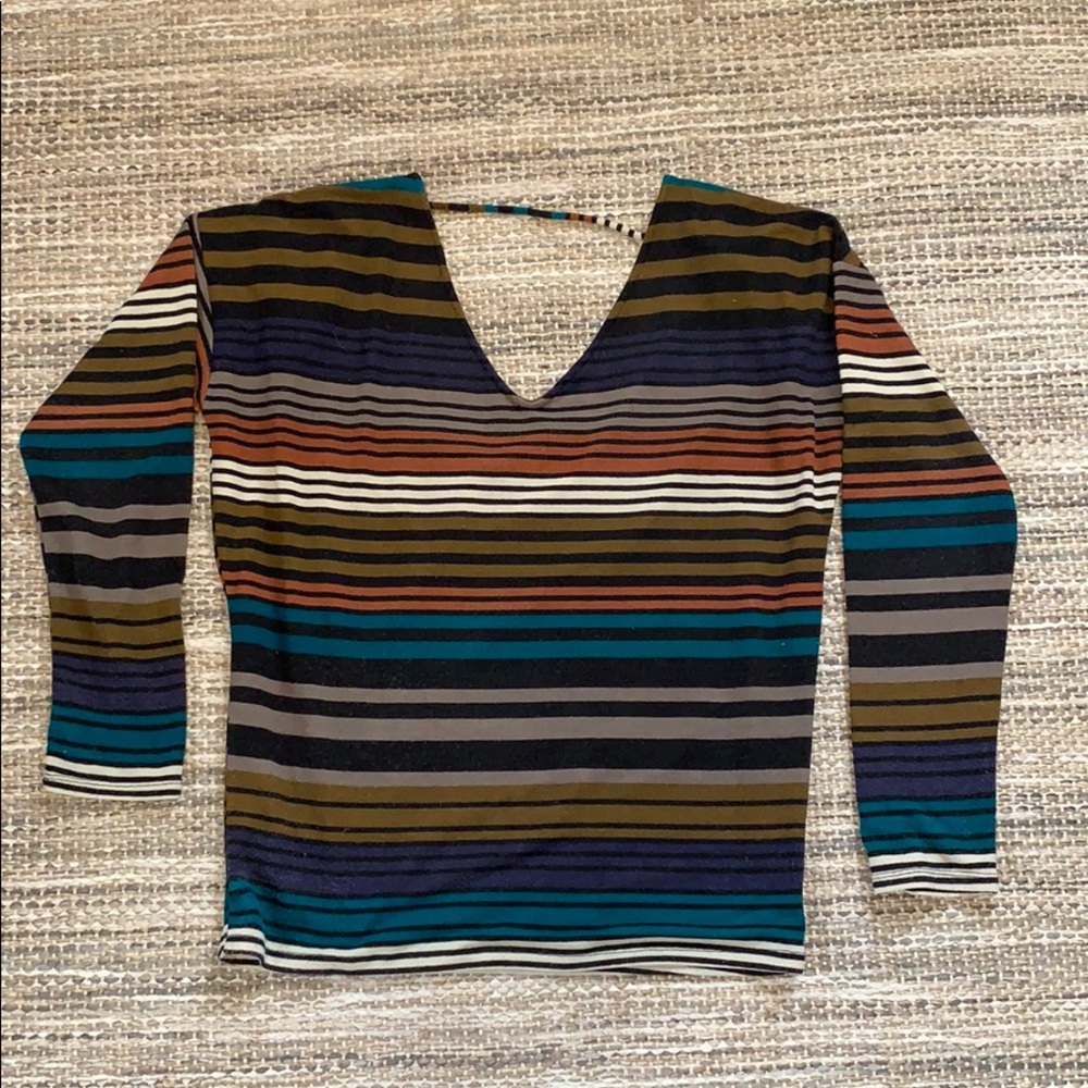 Light Polyester Long Sleve Sweater// Size L